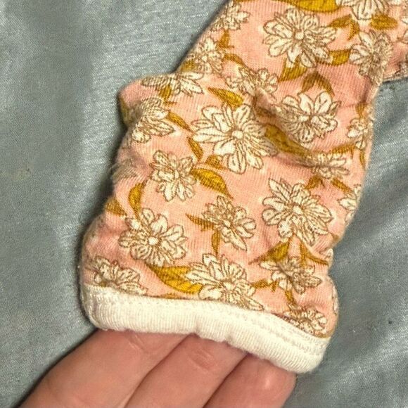 MilkBarn Daisy Bamboo Newborn Gown Sleeper Onesie Girls 0-3 Months - Picture 2 of 8